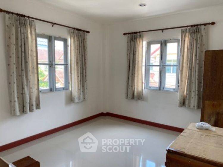 รูป บ้าน 3 ห้องนอน สำหรับขาย สัตว์เลี้ยงได้ โครงการ วารารมย์ ประชาอุทิศ 98 ทุ่งครุ (ID 2917556) - รูปที่ 6/11