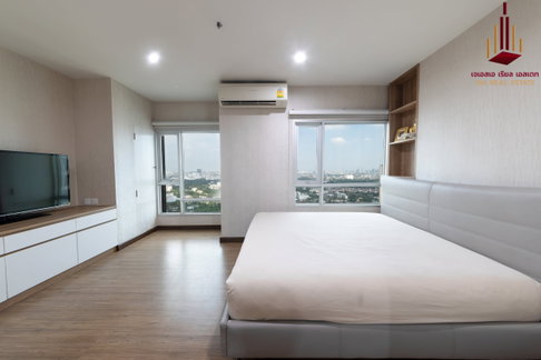✨ For Sale: Centric Tiwanon Station Condo ✨ 💰 Only 5,000,000 THB