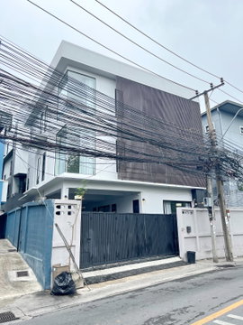 Hk0667, Home Office for rent 5 Br, Sutthisan.