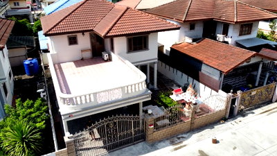 Houses for rent ม.เอเชียอาคเนย์ : ✨ House for Rent, Phrom Phitak 2 Village, Phutthamonthon Sai 4, 50 sq.wa., 3 Bedrooms, 2 Bathrooms, Only 25,000 THB 🏡💖