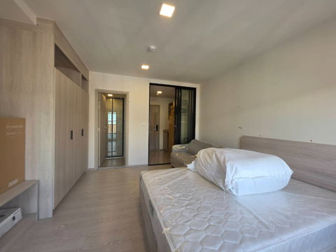 Dcondo Shine Rangsit | ห้องสตูดิโอให้เช่า น่าอยู่ ชั้น 8 ห้องใหม่เอี่ยม ใกล้ ม.ธรรมศาสตร์รังสิต