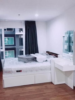 🔥 FOR SALERegent Home Bangson Phase 27 – Spacious Wide-Layout Studio on 8th Floor (Building D), Refreshing Pool View, Smart Glass Partitions