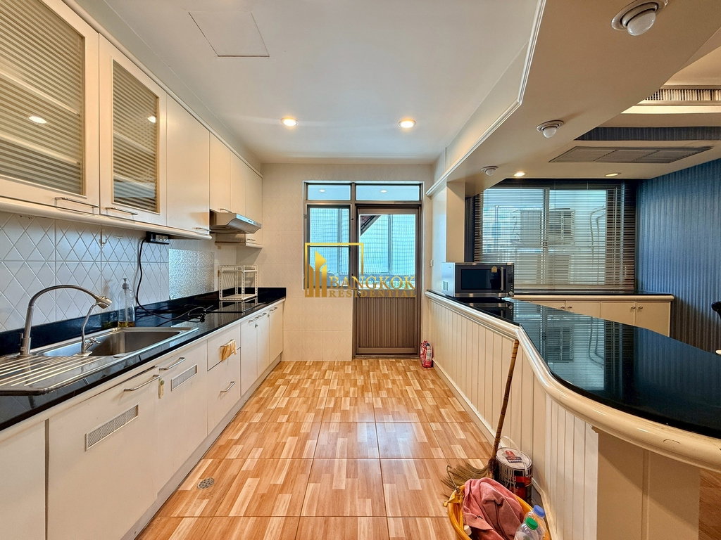 picture Royal Castle | Centrally Located 3 Bedroom Condo For Rent - BR17825CD - 9/38