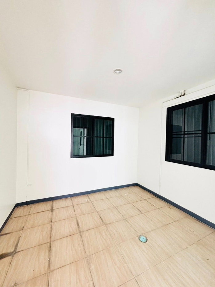 รูป ขายบ้านเดี่ยวหลังใหญ่ ม.มณีรินทร์ไพรเวทซี่ ศรีราชา - รูปที่ 25/27