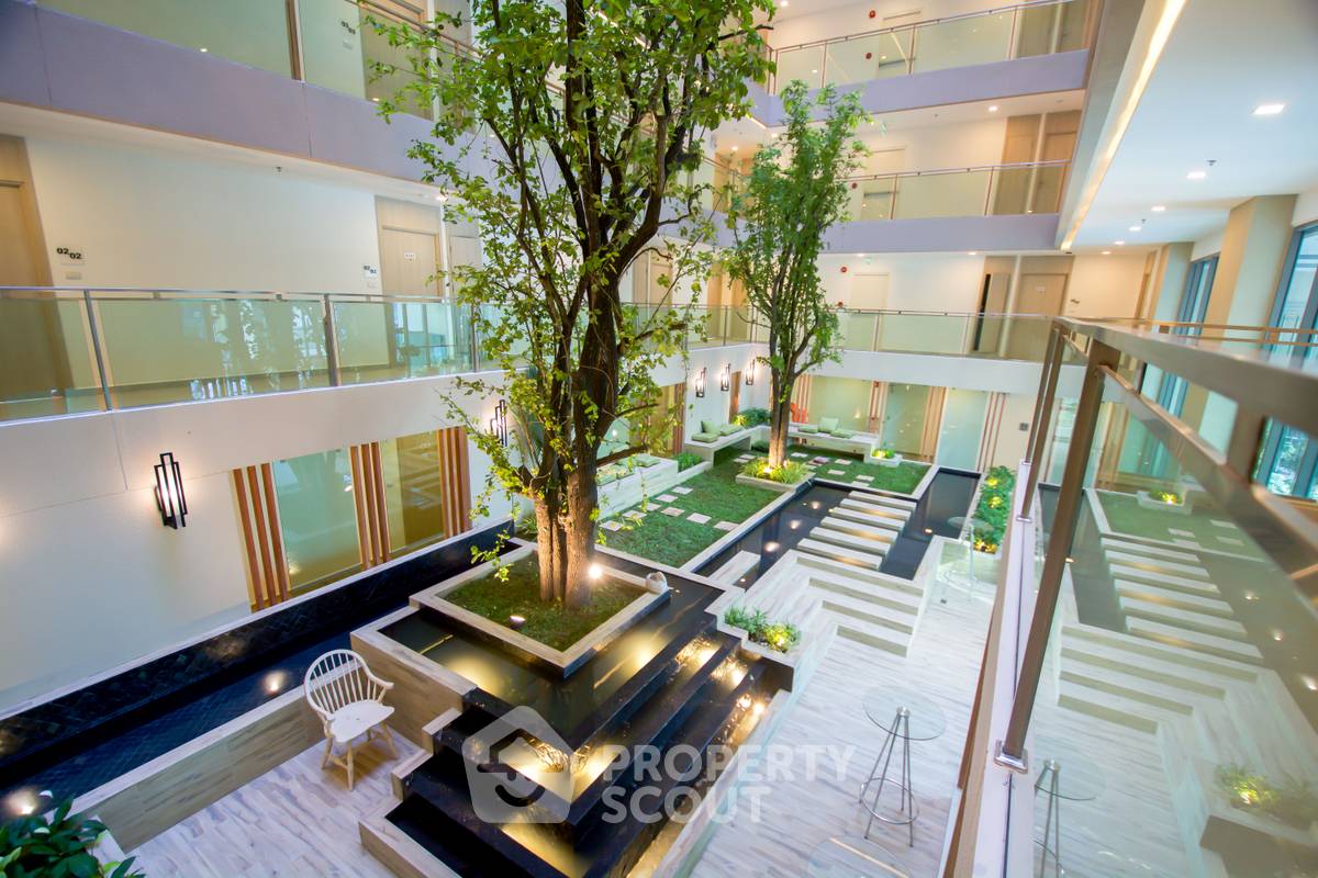 picture 2-BR Condo For Sale At The Cloud, Phratamnak (ID 998246) - 6/17