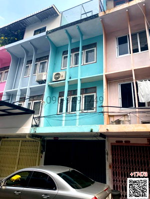 อาคารพาณิชย์ สีลม สาธร : ขาย ตึกเเถว 3 ชั้น หมู่บ้านเพชรไผ่เงิน พร้อมเข้าอยู่