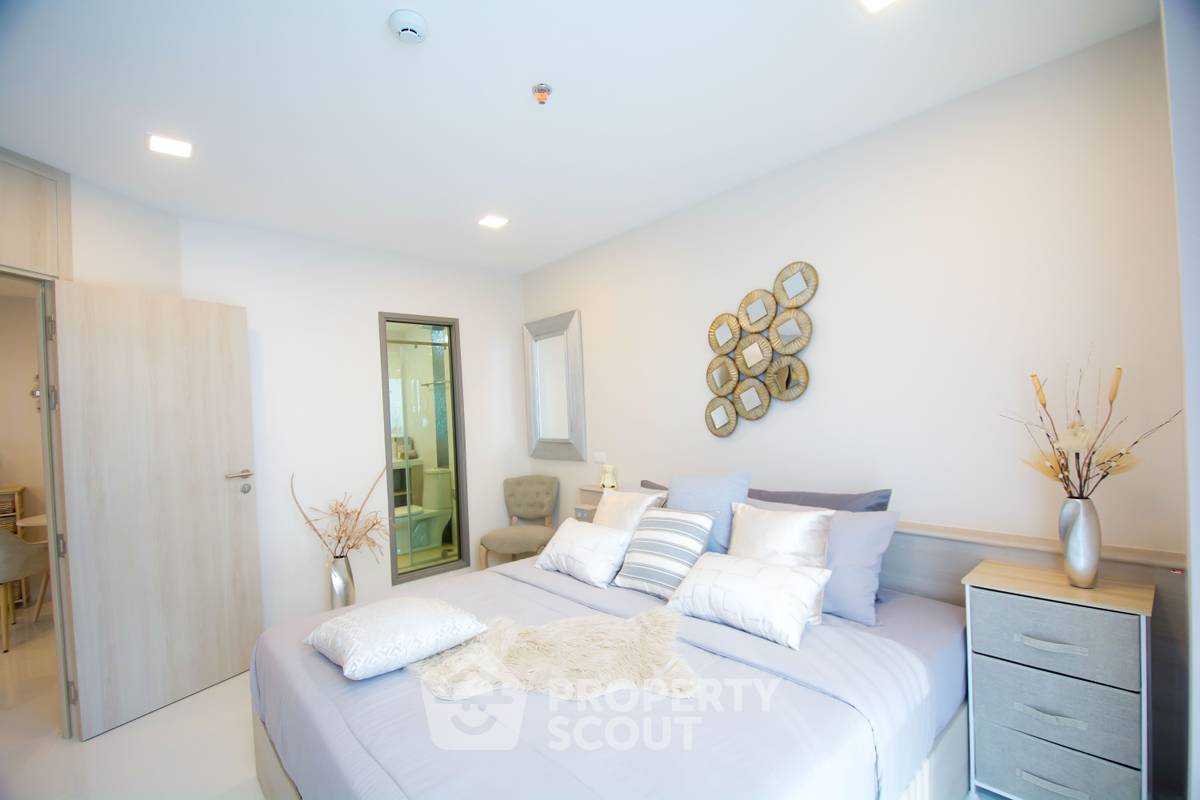picture 2-BR Condo For Sale At The Cloud, Phratamnak (ID 998246) - 3/17