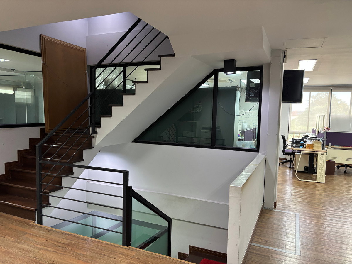 รูป S1315 🏢 ขายโฮมออฟฟิศ ซอยนวมินทร์ 36 💰 ราคาเพียง 19 ล้านบาท 💰 - รูปที่ 9/20