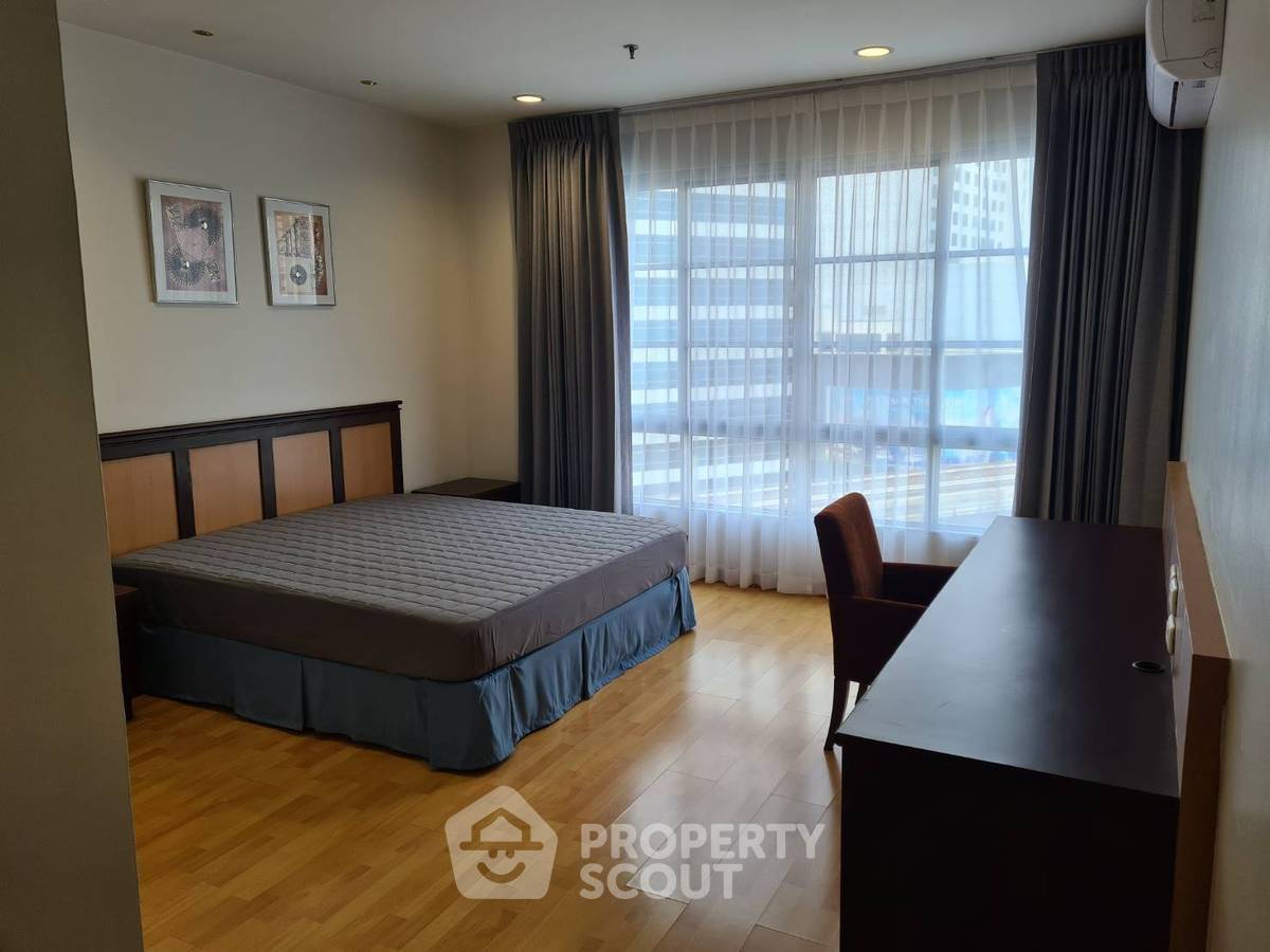 รูป คอนโด 2 ห้องนอน 114 ตร.ม. ใกล้ BTS อโศก 200 ม. Citi Smart Sukhumvit 18 (ID 1499221) - รูปที่ 8/13