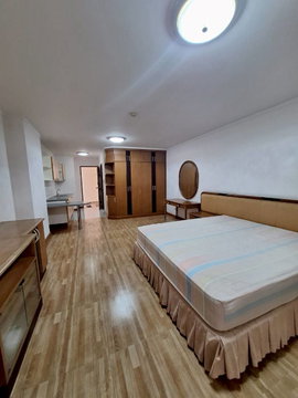 Urgent sale! Sriracha Bay View Condo, in the heart of Sriracha, convenient transportation.