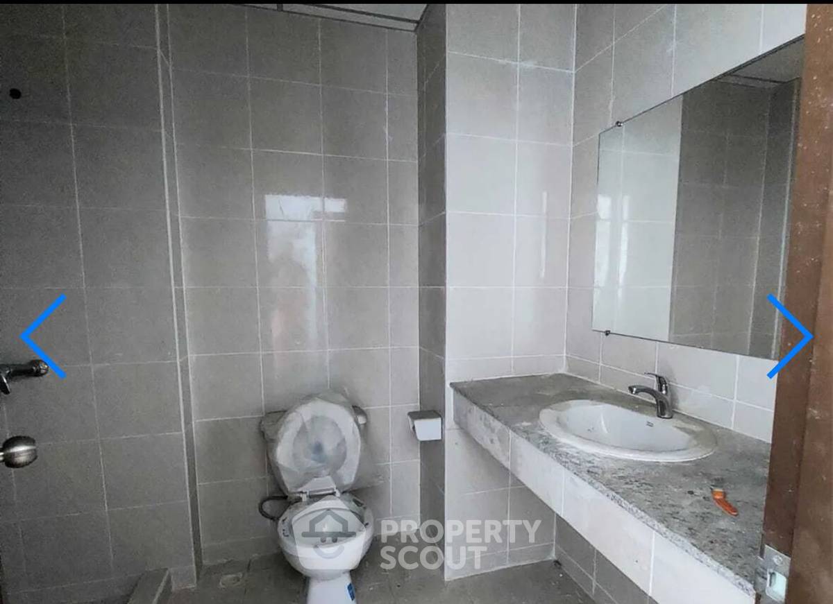 รูป คอนโด 1 ห้องนอน ชั้น 18 ขาย View Talay 5 Condominium Jomtien (ID 2984983) - รูปที่ 2/7