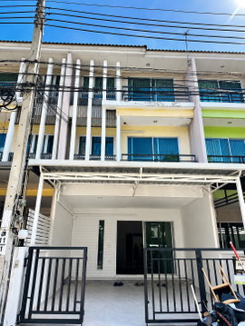 ขายบ้านทาวน์โฮม 3 ชั้น วิสต้า ปาร์ค พระราม 2 ซอย 54 พร้อมอยู่ ทำเลดี ใกล้เซ็นทรัล พระราม 2