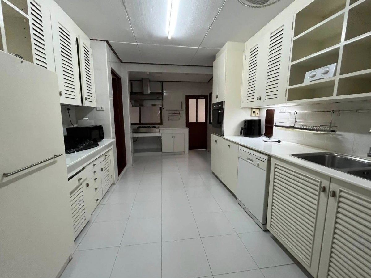 รูป ให้เช่า บ้านเดี่ยวหมู่บ้านปัญญา พัฒนาการ 5 ห้องนอน 5 ที่จอดรถ - รูปที่ 7/21