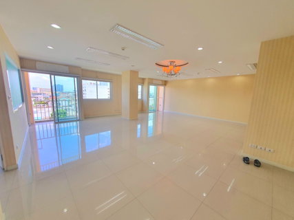 🔥 120 SQ.M. Condo Near BTS & International Schools — Only THB 4.99 Million!
