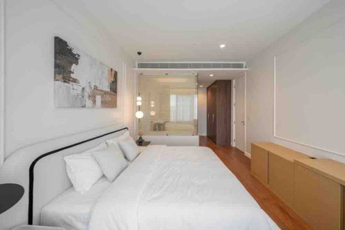 👑🌆 FOR RENT: 185 Rajadamri — ULTRA-LUXURY CITY LIVING! 💰 Rental Price: 78,000 THB/month!! 📍 1 Bedroom | 1 Bathroom | 70 sq.m. | 17th Floor