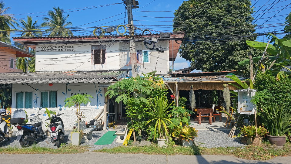 picture Bar, restaurant, karaoke, guesthouse for sale - 31/36