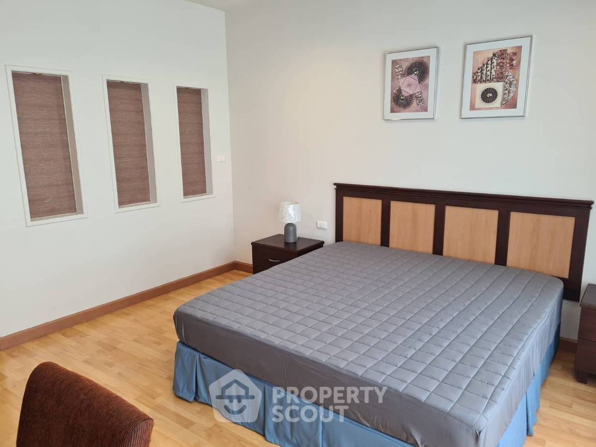 รูป คอนโด 2 ห้องนอน 114 ตร.ม. ใกล้ BTS อโศก 200 ม. Citi Smart Sukhumvit 18 (ID 1499221) - รูปที่ 9/13
