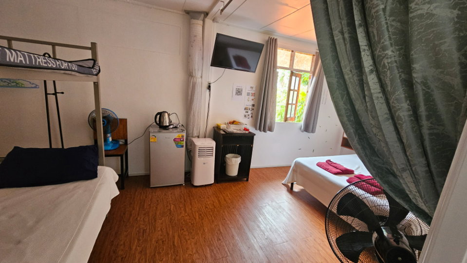 picture Bar, restaurant, karaoke, guesthouse for sale - 10/36