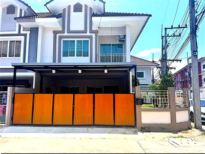 ทาวน์โฮม ถนนพรประภานิมิต : ✅ ขายทาวน์เฮ้าส์หลังมุม พร้อมเฟอร์ฯ และเครื่องใช้ไฟฟ้า ใกล้ตลาดไร่วนาสินธ์ ✅ ซอยสยามคันทรีคลับ (Soi Siam Country Club)