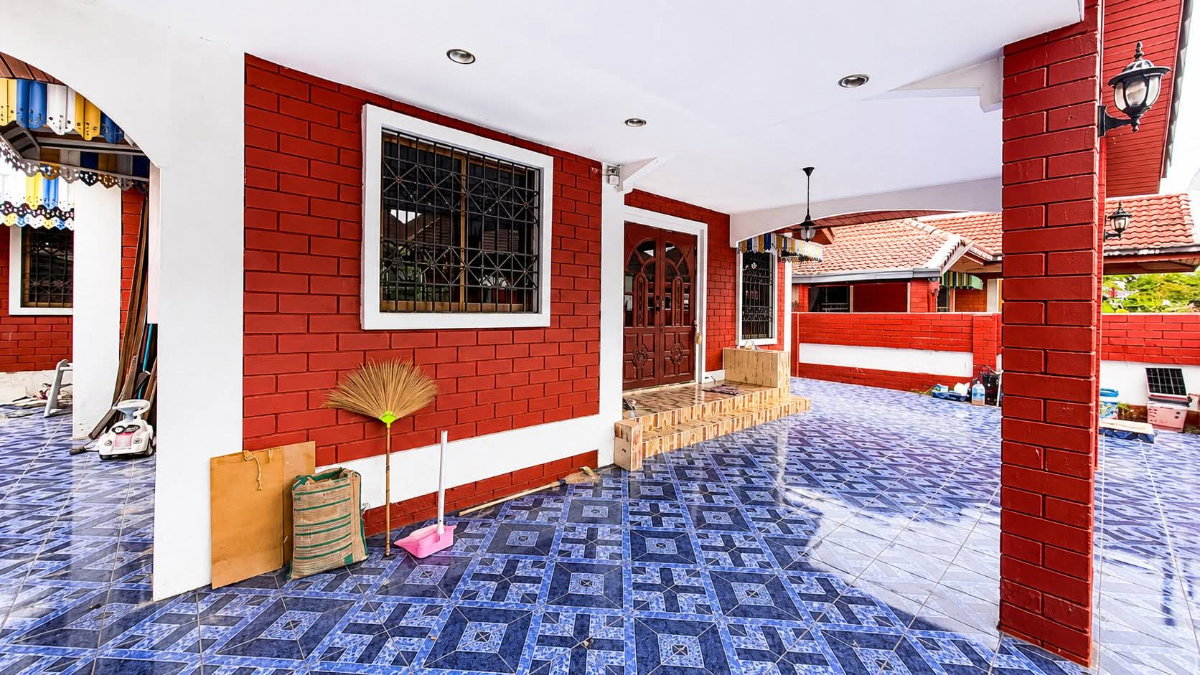 รูป บ้านเดี่ยวพัทยา นาเกลือฝั่งทะเล ใกล้ตลาดลานโพธิ์นาเกลือ 3ห้องนอน 2ห้องน้ำ ราคาถูก - รูปที่ 2/4