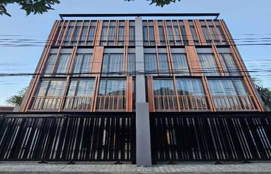 รูป ขาย บ้านแฝด Pool Villa 3.5 ชั้น พระราม 9 ซอย 51 รีโนเวทใหม่ทั้งหลัง 43 ตร.วา - รูปที่ 2/12