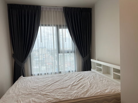 🌆✨ FOR RENT: The Base Phetchaburi–Thonglor — MODERN HIGH-FLOOR LIVING!  💰 Rental Price: 16,500 THB/month!!  