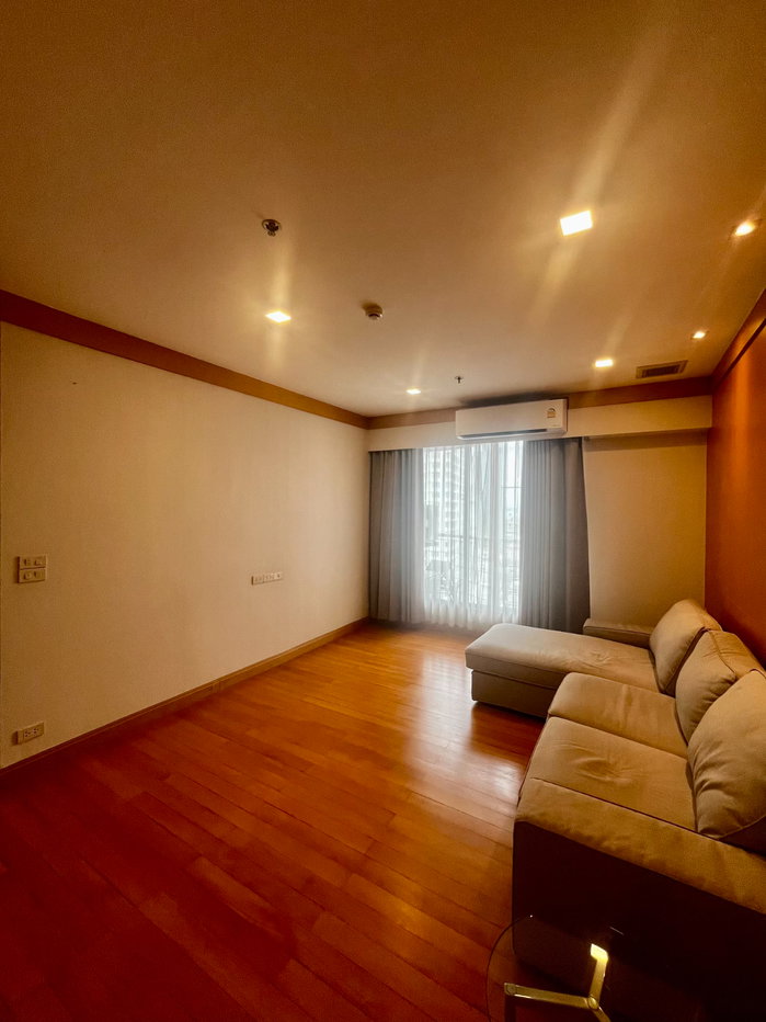 รูป ขายด่วน!! คอนโดปทุมวันรีสอร์ท 2 ห้องนอน 2 ห้องน้ำ 75 ตรม - รูปที่ 11/13