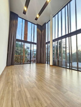 รูป ขาย บ้านแฝด Pool Villa 3.5 ชั้น พระราม 9 ซอย 51 รีโนเวทใหม่ทั้งหลัง 43 ตร.วา - รูปที่ 6/12