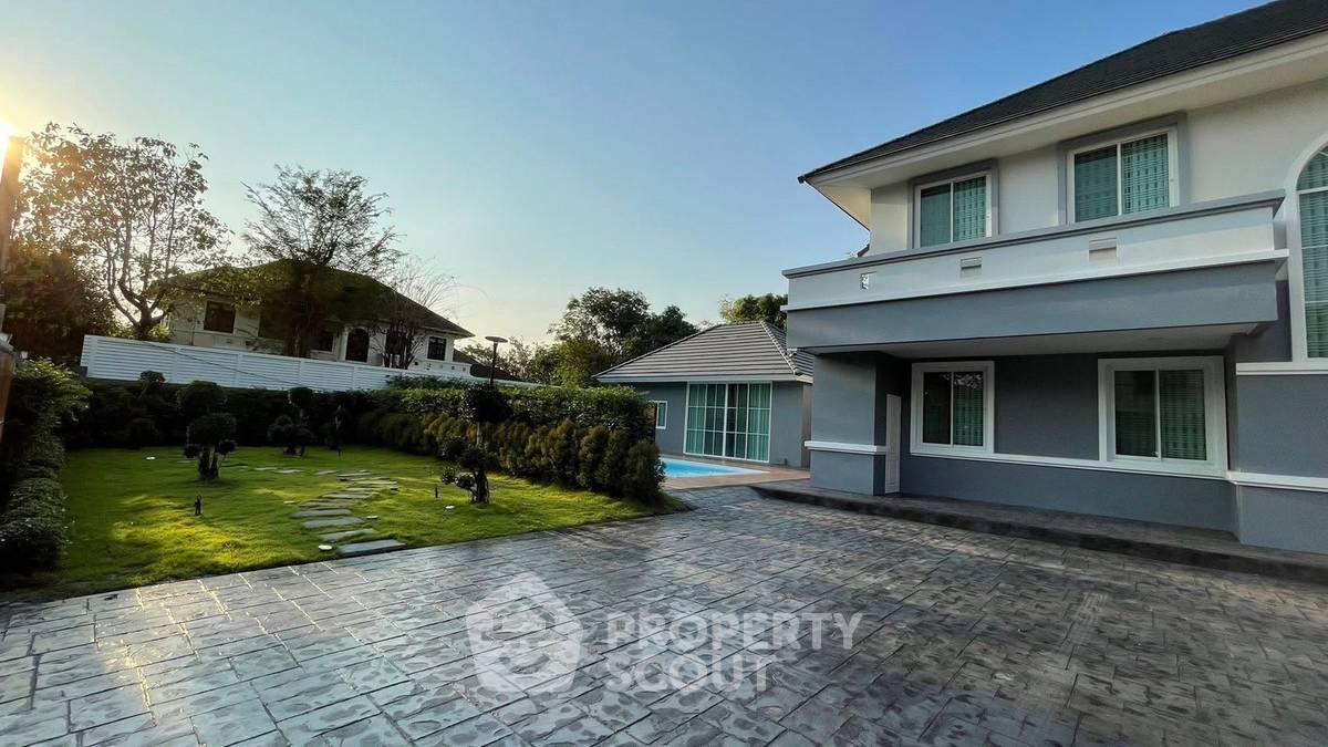 picture 5-BR Private Estate Home With Pool, 1 Rai Land | O Ngoen Sai Mai (ID 2990483) - 10/11