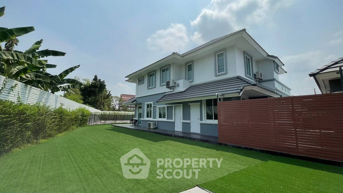 picture 5-BR Private Estate Home With Pool, 1 Rai Land | O Ngoen Sai Mai (ID 2990483) - 6/11