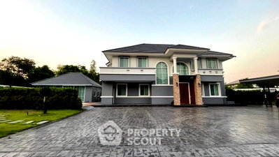 บ้านเดี่ยว เขตสายไหม : บ้านเดี่ยว 5 ห้องนอน อสังหาฯ ส่วนตัวพร้อมสระว่ายน้ำ 1 ไร่ | โอเงิน สายไหม (ID 2990483)
