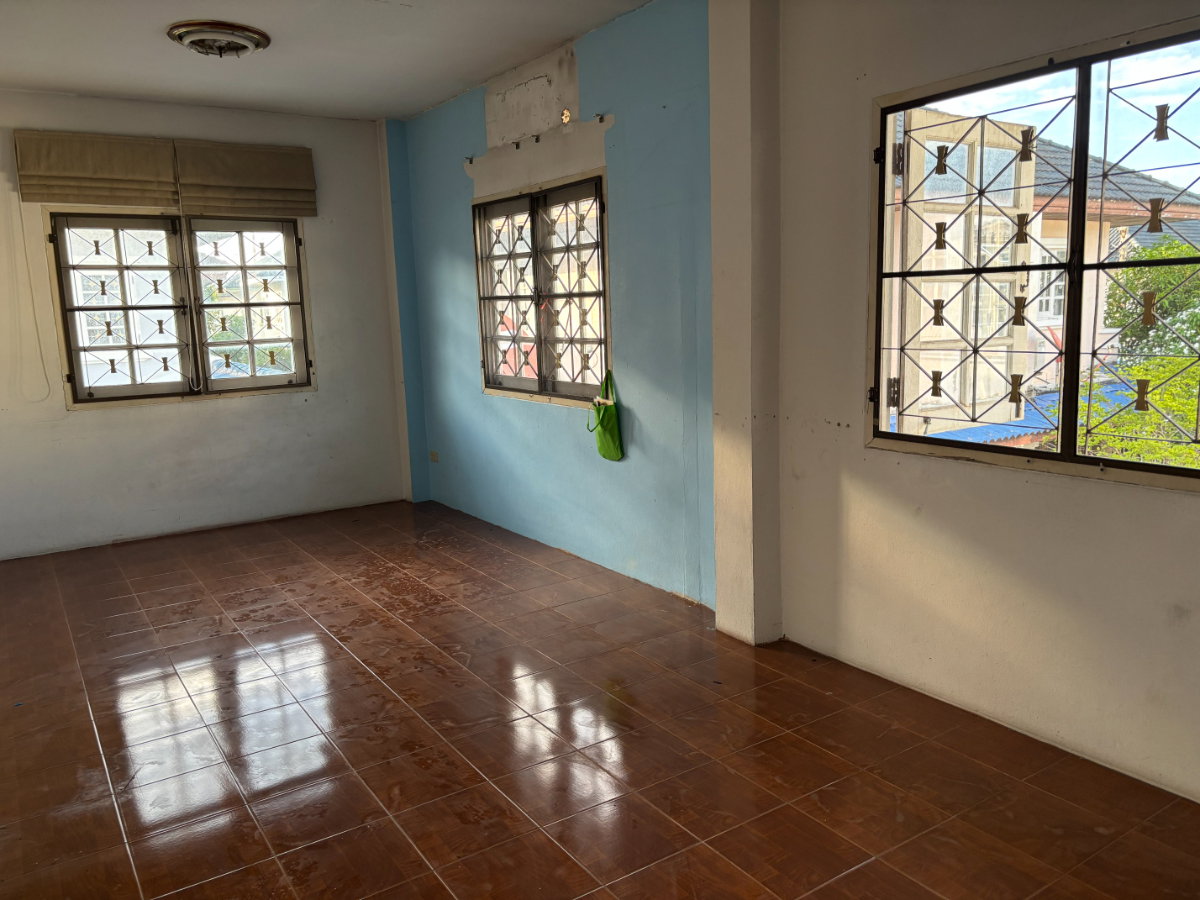 รูป ขายบ้านเดี่ยวหมู่บ้าน มณีรินทร์ รัตนาธิเบศร์ 50 ตารางวา เหมาะกับ Renovate - รูปที่ 11/16