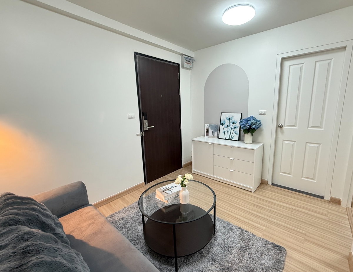 picture Chateau  in  Town  Ratchada 19  For Sell - 6/10