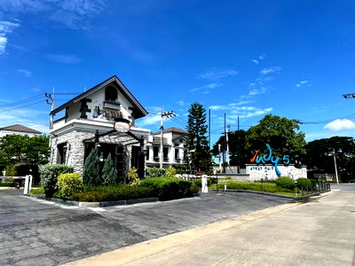 Townhouses for rent : 🏡 FOR RENT | INDY 5 BANGNA KM.7 Premium Corner Townhome | Fully Furnished | Garden View | Ready to Move In