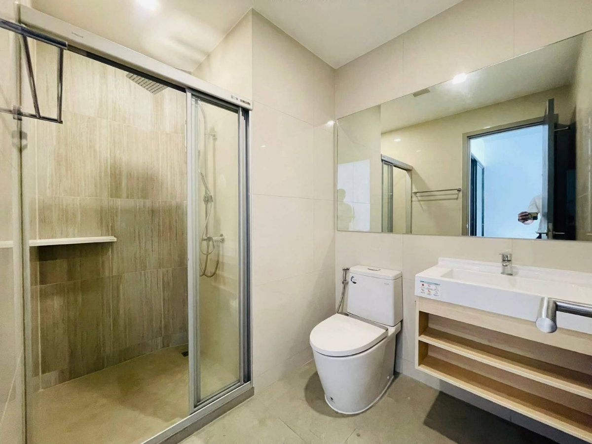 picture For Rent : The Rich RAMA 9 - Srinakarin (Brand new room) - 7/19