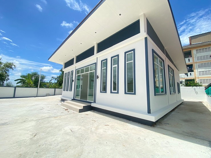 รูป ให้เช่า บ้านเดี่ยว 2 ชั้น 2 หลัง สร้างใหม่ พื้นที่ 180.8 ตรว. ซอยแพรกษา 5 ถนนสุขุมวิทสายเก่า เป็นห้องไลฟ์สด เก็บStocks สินค้า พักอาศัย จอดรถได้ 12 คัน - รูปที่ 9/25