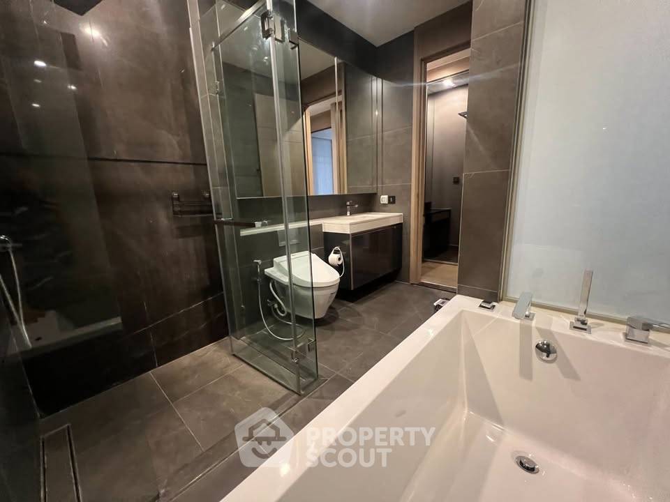 รูป ชั้น 32 ห้องนอน 2 ห้อง The Esse At Singha Complex ห่าง MRT เพชรบุรี 100 เมตร (ID 2992945) - รูปที่ 10/15