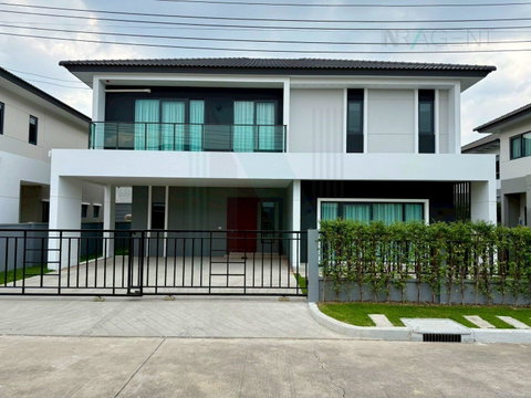 📌 ให้เช่าบ้านเดี่ยว 2 ชั้น เซนโทร วิภาวดี 4 ห้องนอน 5 ห้องน้ำ