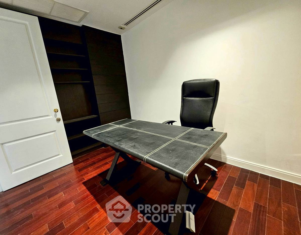 รูป คอนโด 3 ห้องนอน 215 ตร.ม. ที่ Athenee Residence ใกล้ BTS เพลินจิต 200 ม. (ID 2998547) - รูปที่ 10/19