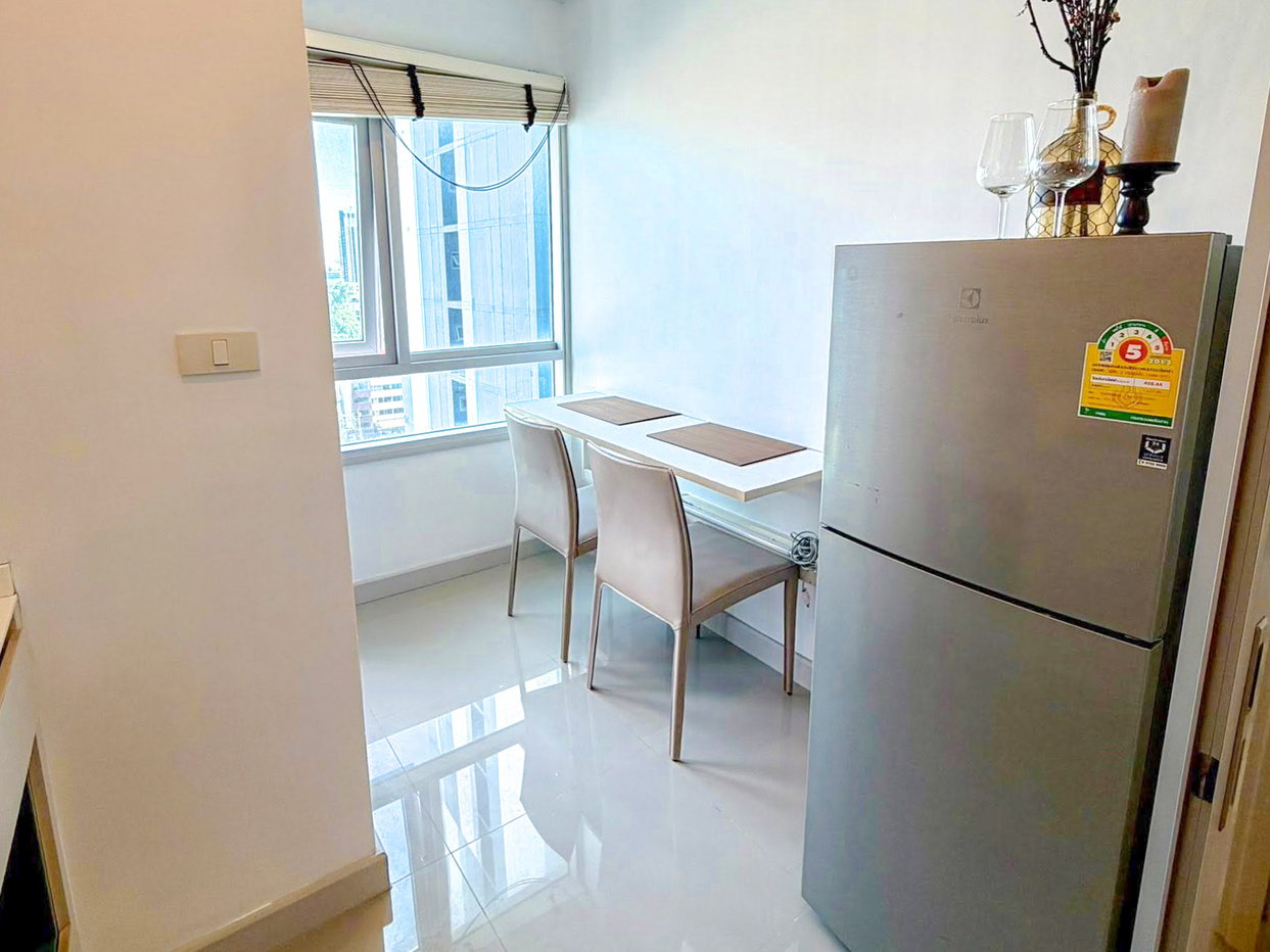 picture Centric Sea Condo Pattaya 1 Bedroom City View in Central Pattaya - 3/9