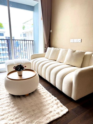 Condos for rent : Condo for rent "The Saint Residence" Building A | 40th Floor | 64.2 sq.m. 2 Bedrooms | 2 Bathrooms Near MRT Phahon Yothin Station