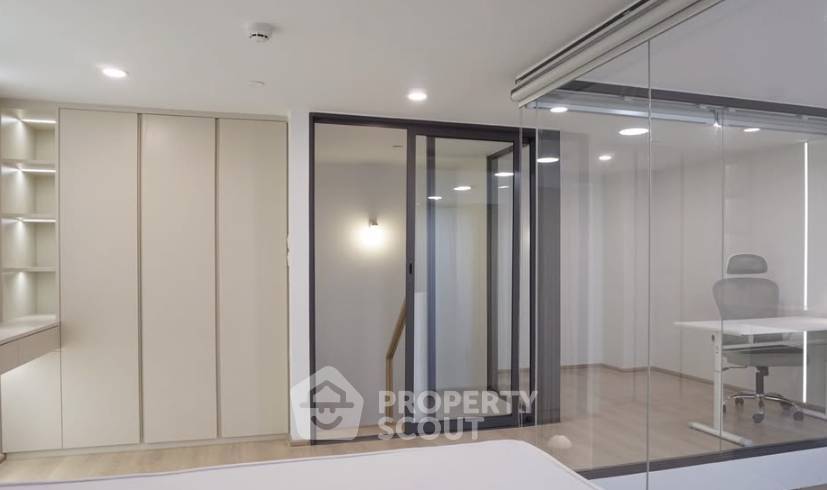 รูป คอนโด 2 ห้องนอน ชั้นสูง Life Rama 4 - Asoke ใกล้ MRT ศูนย์สิริกิติ์ 400 ม. (ID 2993763) - รูปที่ 4/13