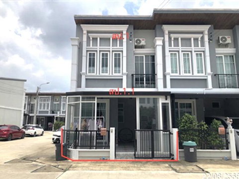 ทาวน์เฮ้าส์ 16.6 ตร.วา โกลเด้นท์ ทาวน์ 2 รามอินทรา-วงแหวน เขตบางเขน กรุงเทพมหานคร 3M