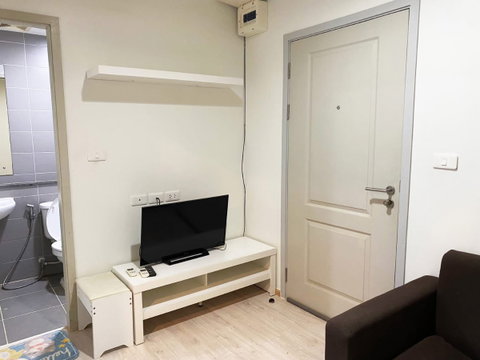 B - Loft Sukhumvit            115 