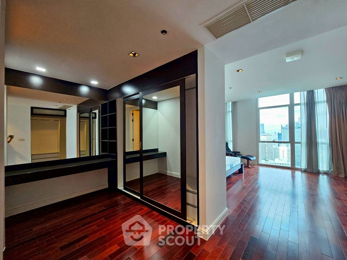 รูป คอนโด 3 ห้องนอน 215 ตร.ม. ที่ Athenee Residence ใกล้ BTS เพลินจิต 200 ม. (ID 2998547) - รูปที่ 14/19