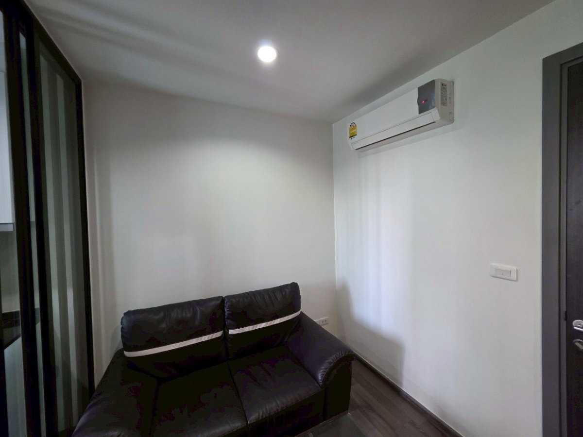 picture Shock price for rent The Base Park East 🔥🔥 - 3/6