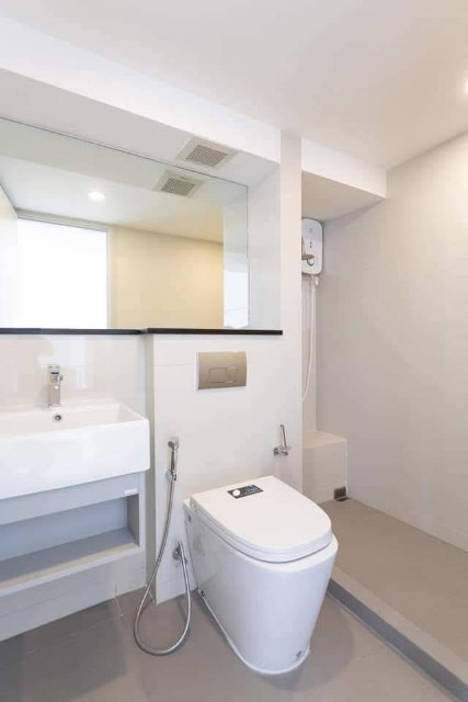 picture Knightsbridge Prime                Sathorn - 12/16