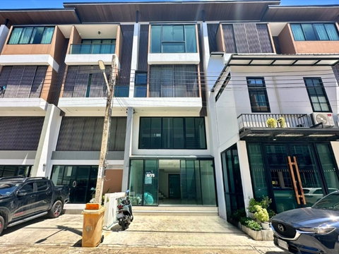 ขายทาวน์โฮม/โฮมออฟฟิศ 3.5 ชั้น หมู่บ้านอนินทาวน์ | Arnintown เทียนทะเล 7 บางขุนเทียน