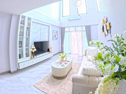 Luxury House for Sale Nong Yai North Pattaya Fully Furnished