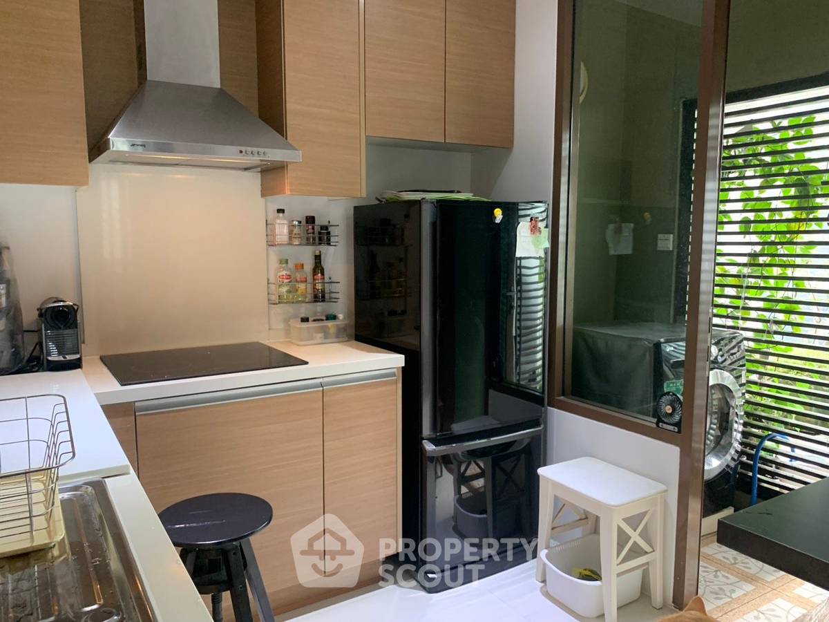 รูป คอนโด 3 ห้องนอน ขาย The Emporio Place ชั้น 5 ใกล้ BTS พร้อมพงษ์ (ID 1057419) - รูปที่ 11/27